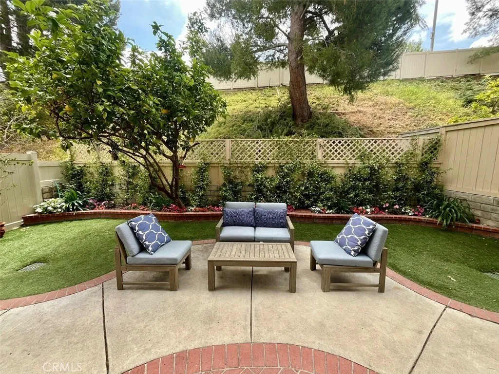 1129 W Capitol Drive, San Pedro, California 90732 home-pic-19